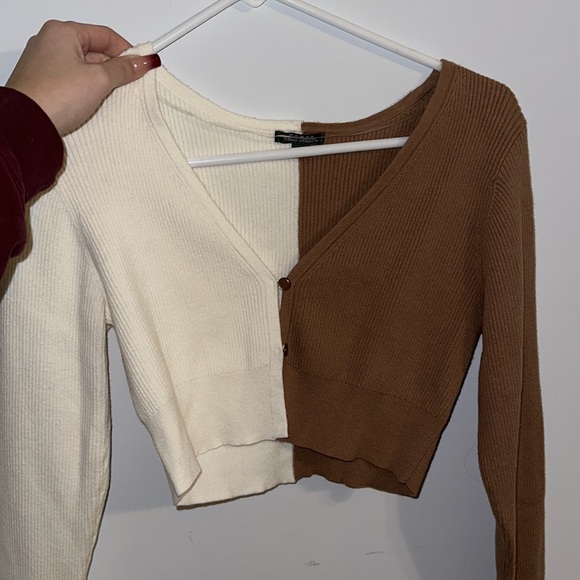 Cream and tan crop top - Picture 2 of 3